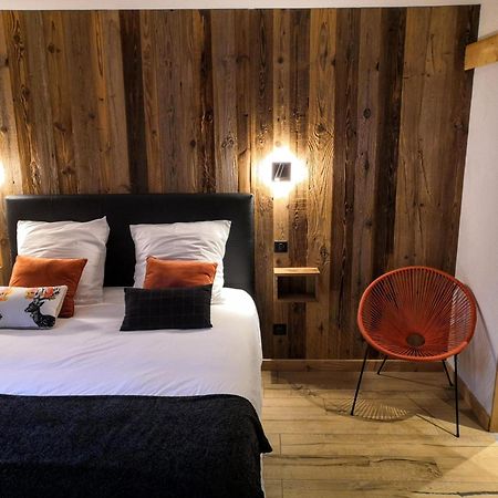 Chez Lucienne, Jacuzzi Et Sauna サモエンヌ エクステリア 写真